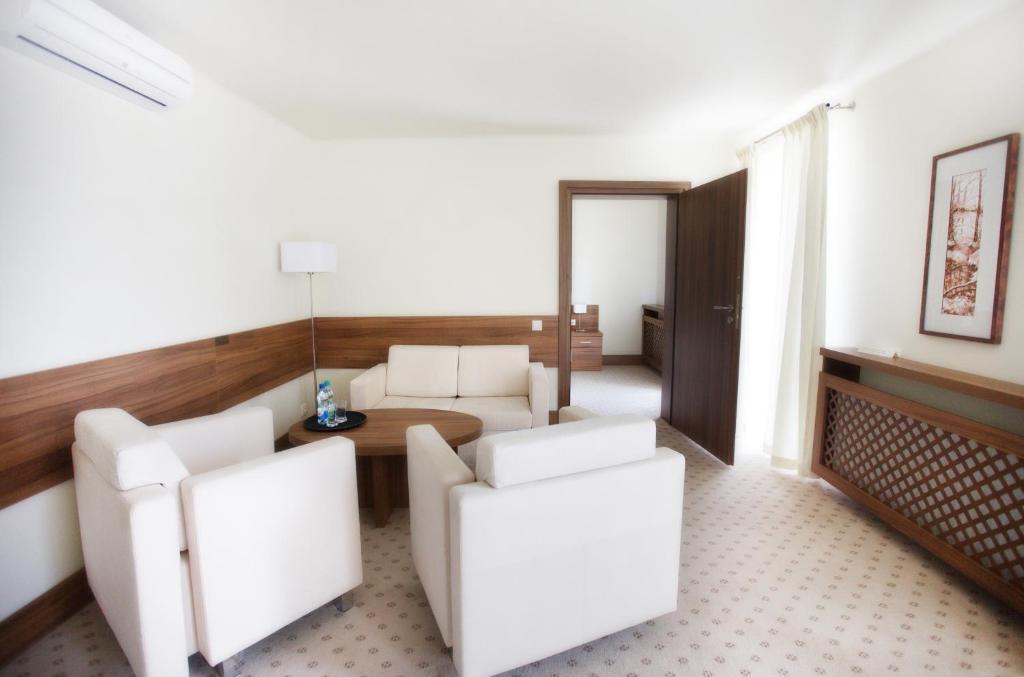 Hotel Termy Palacowe Nałęczów Δωμάτιο φωτογραφία