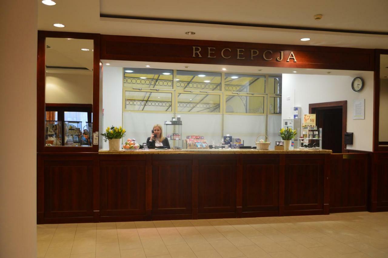 Hotel Termy Palacowe Nałęczów Εξωτερικό φωτογραφία