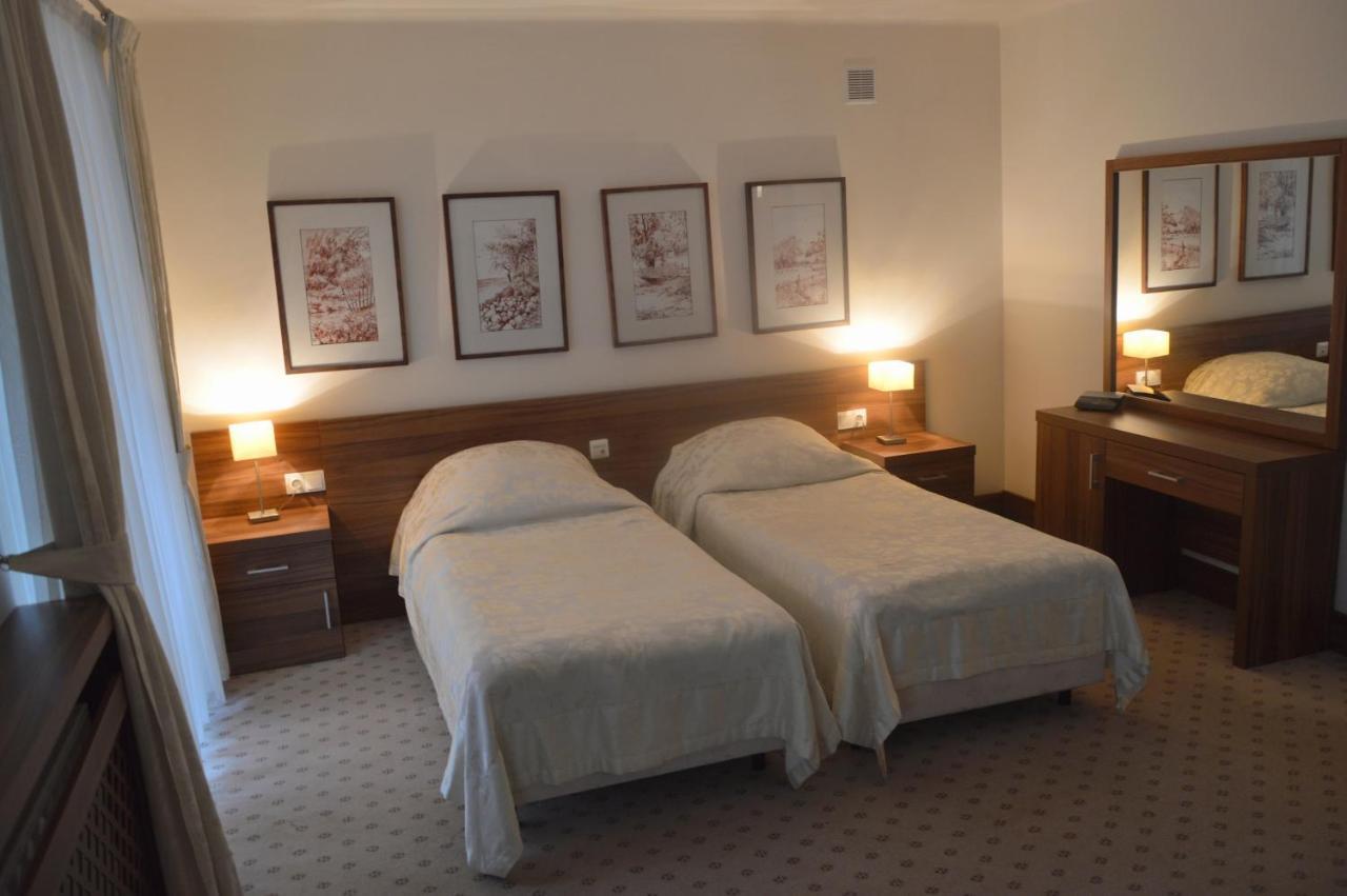Hotel Termy Palacowe Nałęczów Εξωτερικό φωτογραφία